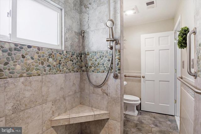 5202 GARNER ST, Springfield, VA 22151