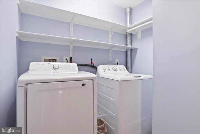 5202 GARNER ST, Springfield, VA 22151