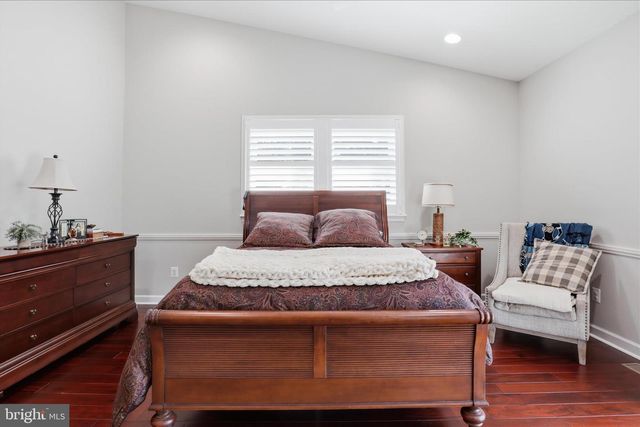 5202 GARNER ST, Springfield, VA 22151