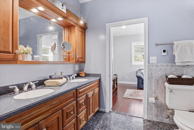 5202 GARNER ST, Springfield, VA 22151