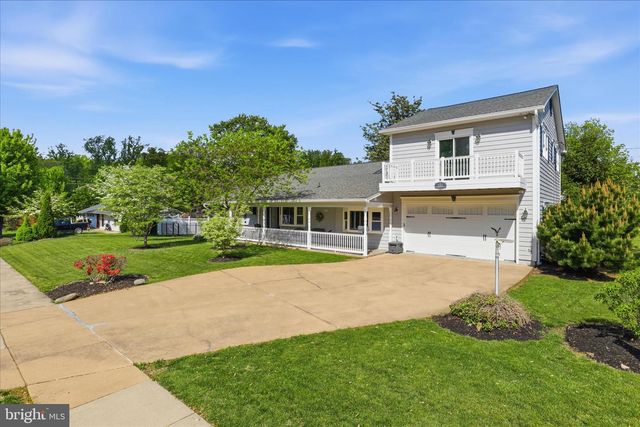 5202 GARNER ST, Springfield, VA 22151