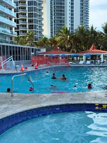 19201 Collins Avenue 348, Sunny Isles Beach, FL 33160