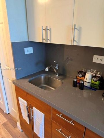 19201 Collins Avenue 348, Sunny Isles Beach, FL 33160