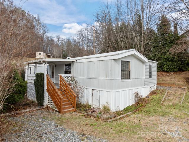 729 & 731 Don Felmet Road, Marshall, NC 28753