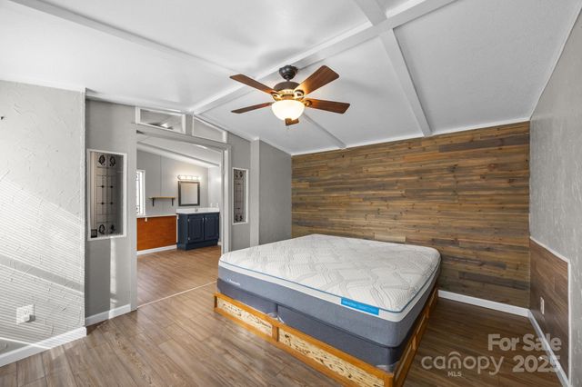 729 & 731 Don Felmet Road, Marshall, NC 28753