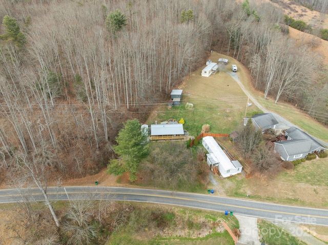 729 & 731 Don Felmet Road, Marshall, NC 28753