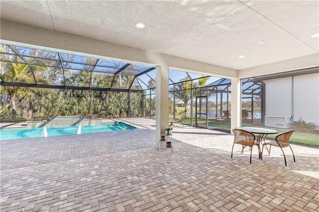 12047 Oleander AVE, Naples, FL 34120