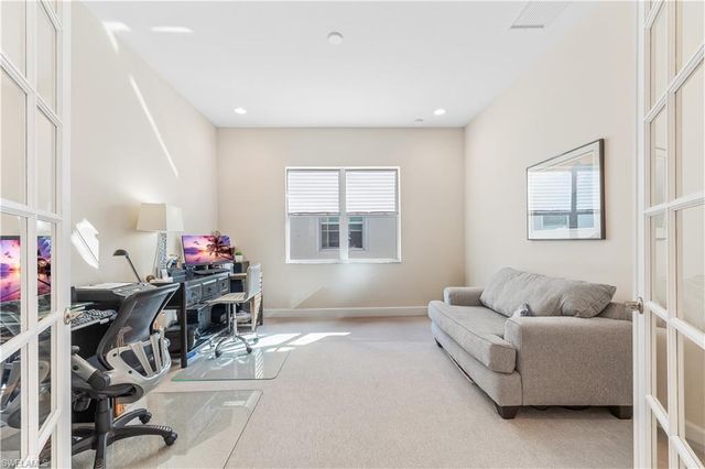 12047 Oleander AVE, Naples, FL 34120