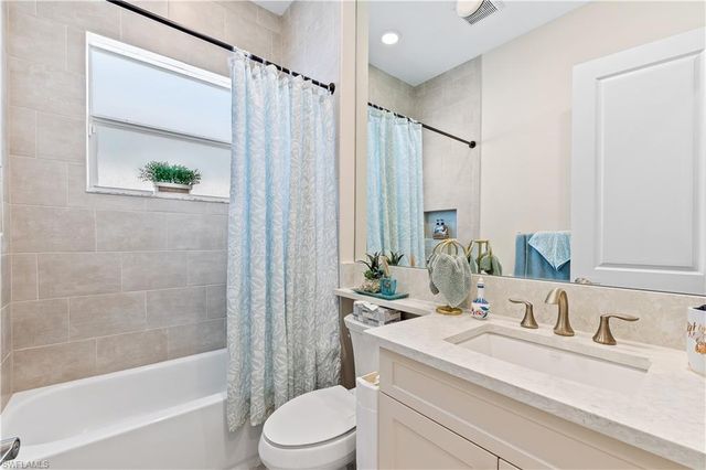 12047 Oleander AVE, Naples, FL 34120