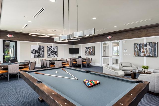 12047 Oleander AVE, Naples, FL 34120