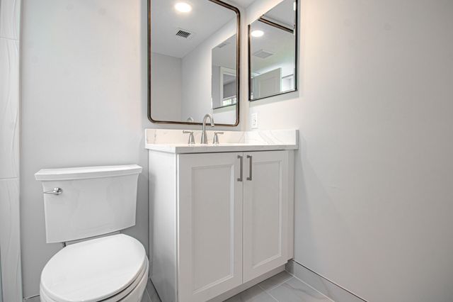 13 Northampton A A, West Palm Beach, FL 33417