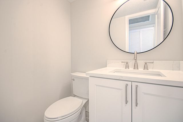 13 Northampton A A, West Palm Beach, FL 33417