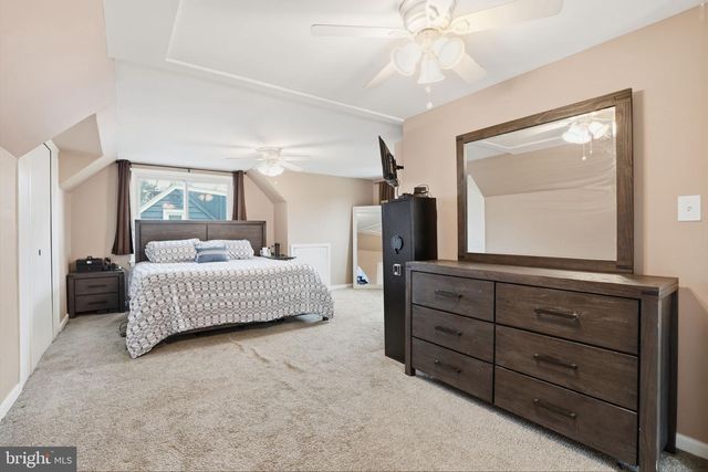 13 RHODE ISLAND AVE, Cherry Hill, NJ 08002