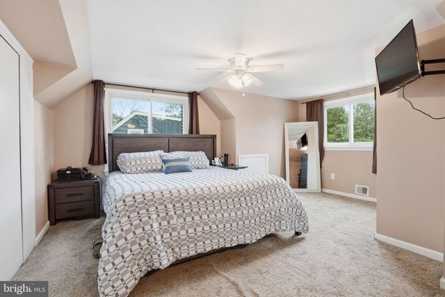 13 RHODE ISLAND AVE, Cherry Hill, NJ 08002