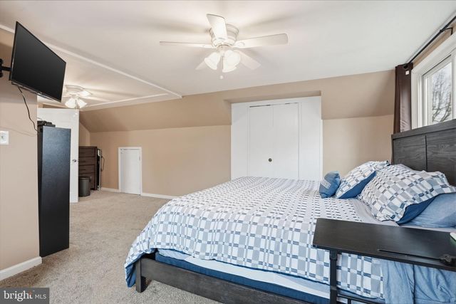 13 RHODE ISLAND AVE, Cherry Hill, NJ 08002