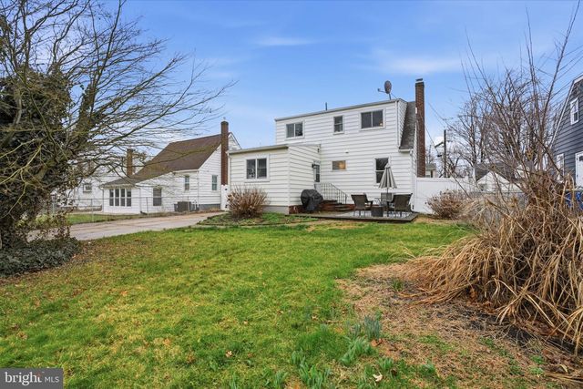 13 RHODE ISLAND AVE, Cherry Hill, NJ 08002