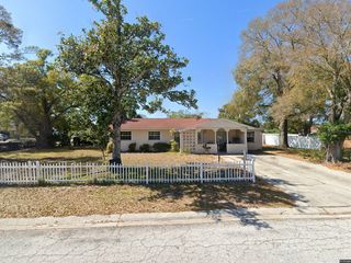 3700 72ND STREET N, St Petersburg, FL 33710