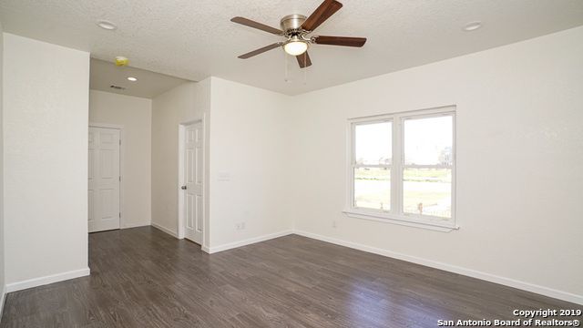 1814 N Interstate 35, San Antonio, TX 78208