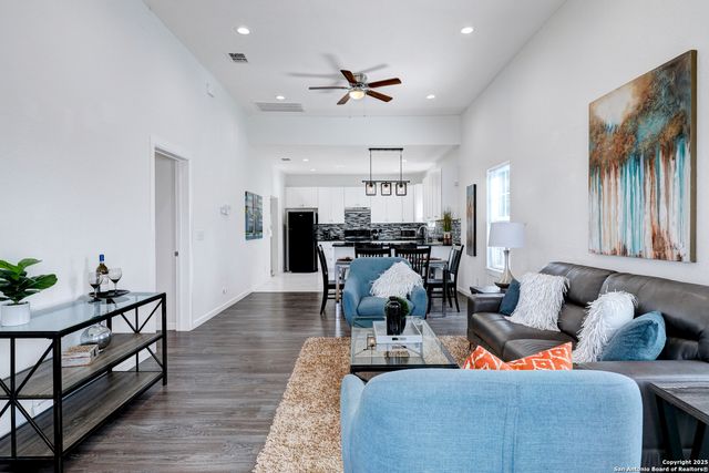 1814 N Interstate 35, San Antonio, TX 78208