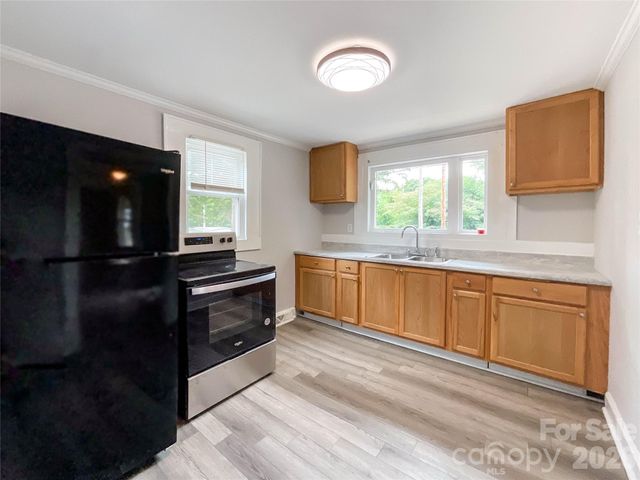 307 Leonard Avenue, Albemarle, NC 28001