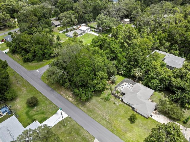 1074 W MAXIMILIAN PLACE, Citrus Springs, FL 34434