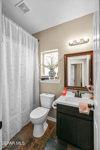 132 S MANZANITA Drive, El Paso, TX 79928