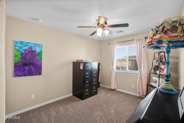 132 S MANZANITA Drive, El Paso, TX 79928