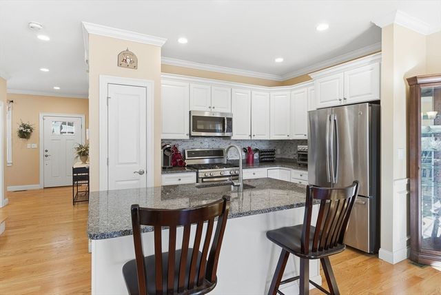 13 Fremont St 13, Woburn, MA 01801