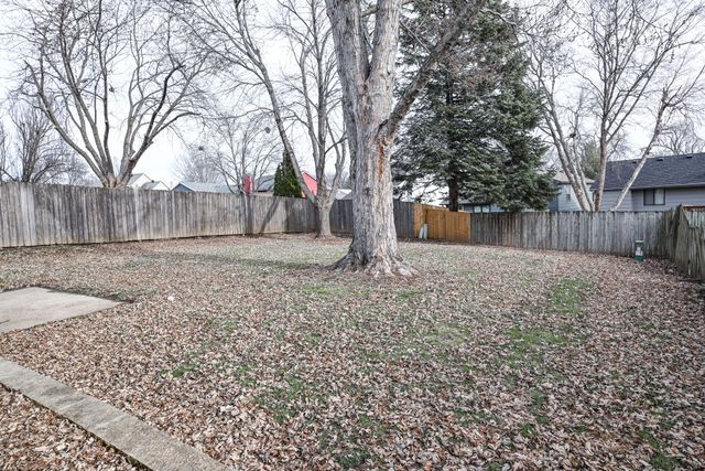 213 24th Street, West Des Moines, IA 50265