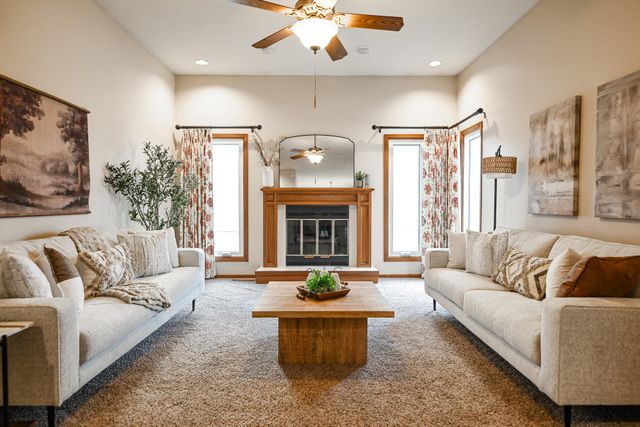 213 24th Street, West Des Moines, IA 50265