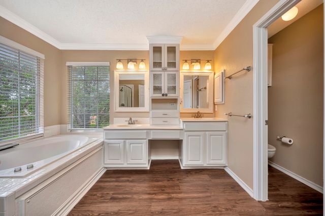 8704 Stonecrest Drive, Irving, TX 75063