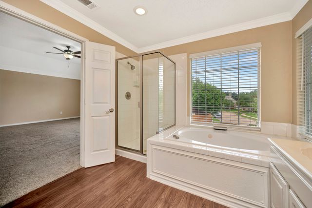 8704 Stonecrest Drive, Irving, TX 75063