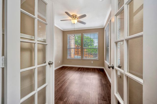 8704 Stonecrest Drive, Irving, TX 75063