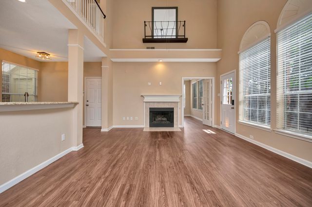 8704 Stonecrest Drive, Irving, TX 75063