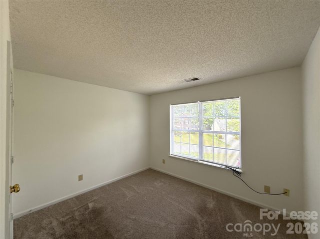 10218 Ridgewell Court, Charlotte, NC 28215