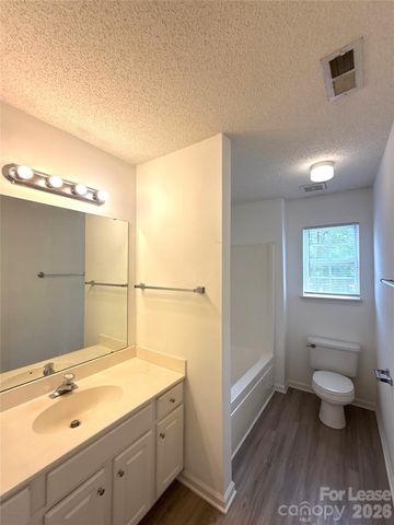 10218 Ridgewell Court, Charlotte, NC 28215