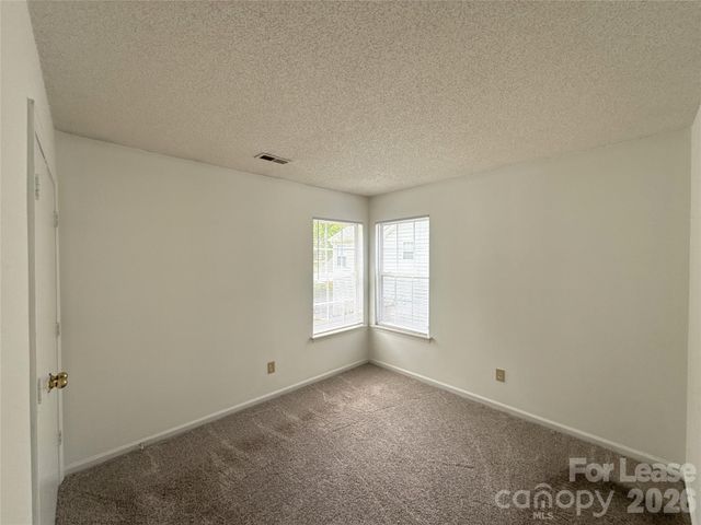 10218 Ridgewell Court, Charlotte, NC 28215