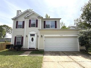 10218 Ridgewell Court, Charlotte, NC 28215