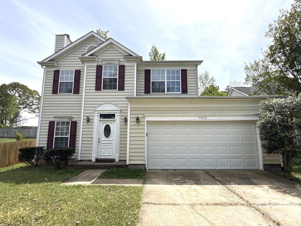 10218 Ridgewell Court, Charlotte, NC 28215
