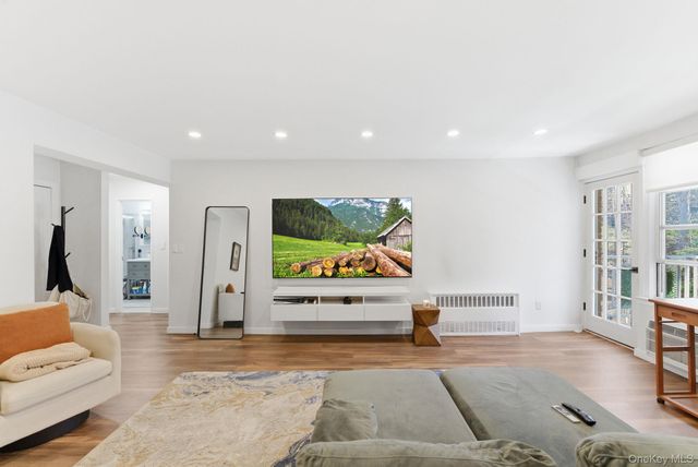 250 N Broadway 5B, Yonkers, NY 10701