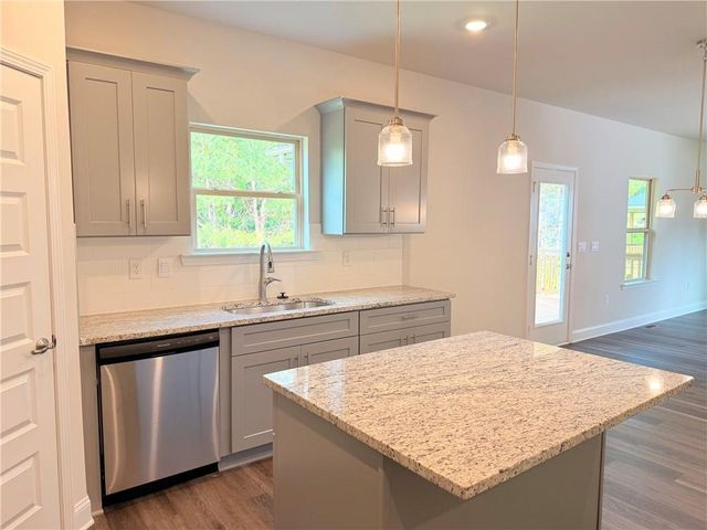 450 Magnolia Grove Place, Cornelia, GA 30531