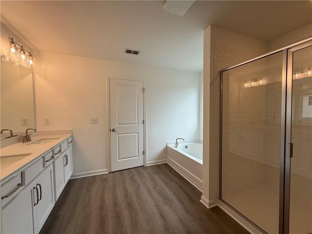 5437 Hargrove Way, Flowery Branch, GA 30542