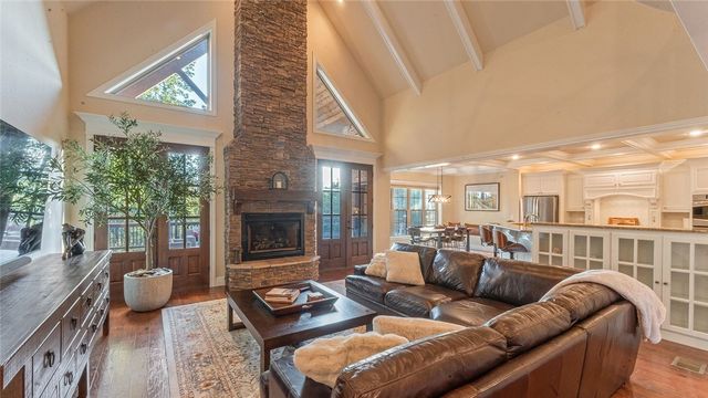 10744 Bluewater Passage, Rogers, AR 72756