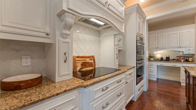 10744 Bluewater Passage, Rogers, AR 72756