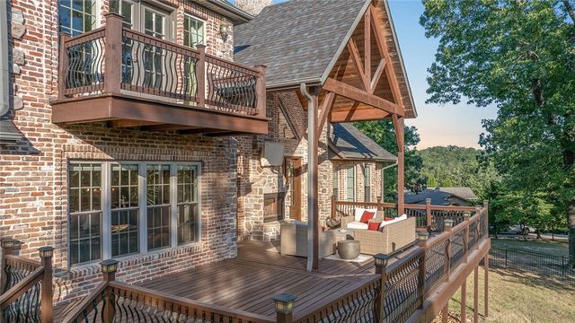 10744 Bluewater Passage, Rogers, AR 72756