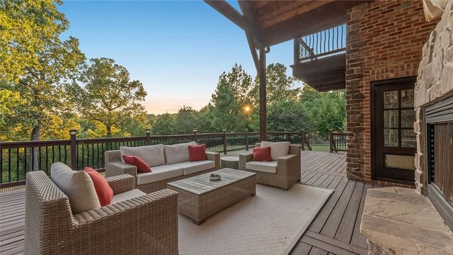 10744 Bluewater Passage, Rogers, AR 72756