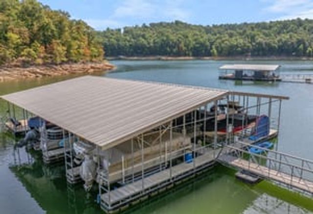 10744 Bluewater Passage, Rogers, AR 72756