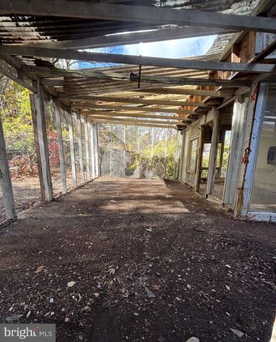 53 WOODLAND AVE, Clementon, NJ 08021