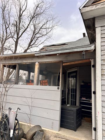 1203 16th Street, Brownwood, TX 76801