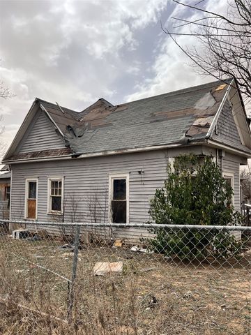 1203 16th Street, Brownwood, TX 76801